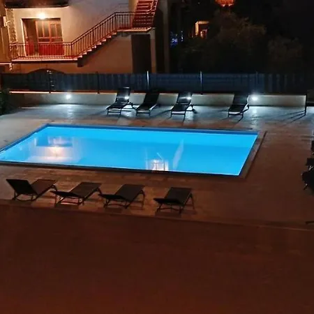 In With Sea View, Balcony, Air Conditioning, Wifi 5142-3 Appartamento *